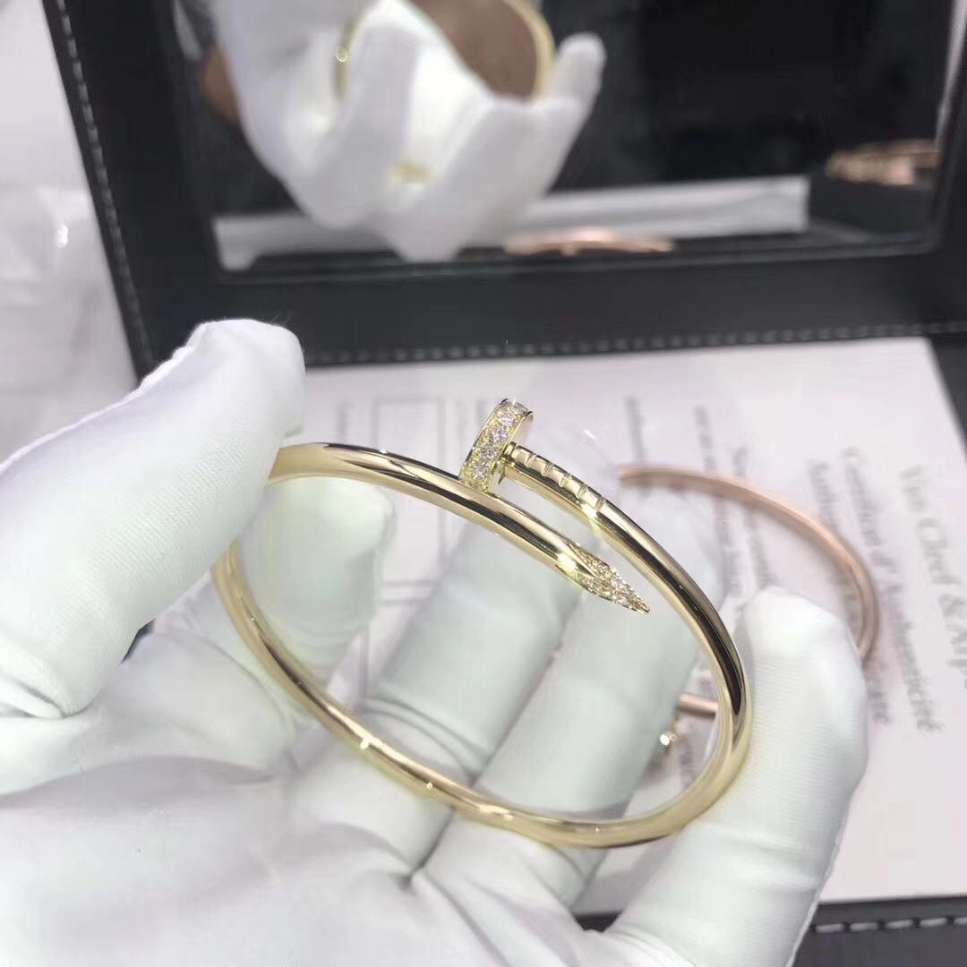 18k Gold Cartier Juste un Clou Bracelet set with Diamonds