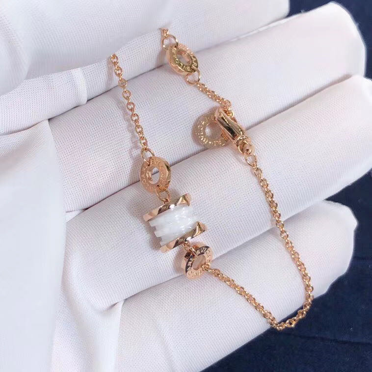 B.zero1 soft bracelet in 18kt pink gold with 18kt pink gold and white ceramic pendant