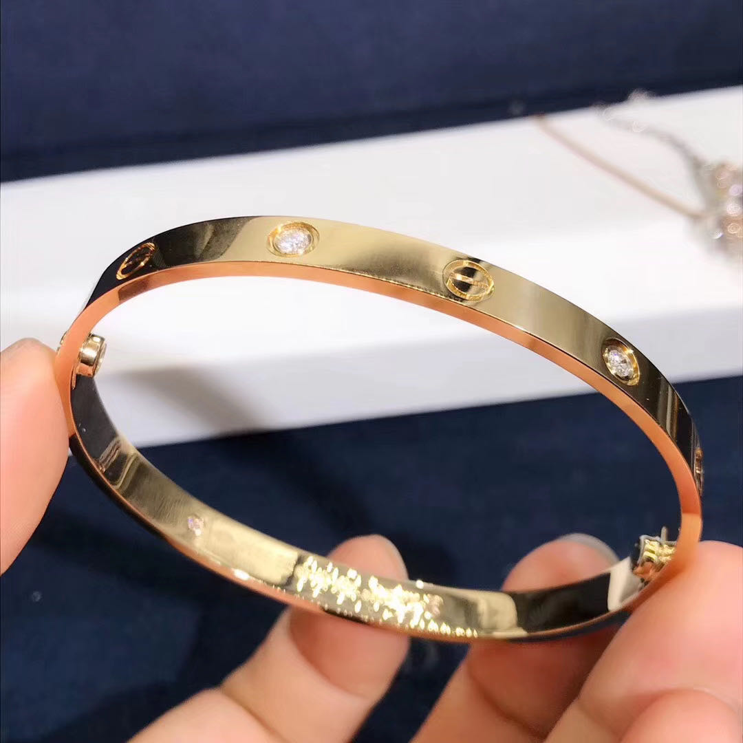 Cartier Love Bracelet 4 Diamonds in 18K Yellow Gold B6035917