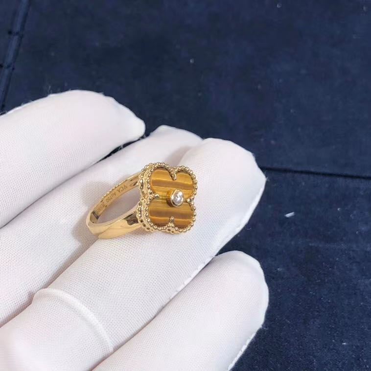 Van Cleef & Arpels Vintage Alhambra Diamond Tiger Eye 18k Yellow Gold Ring VCARD40900