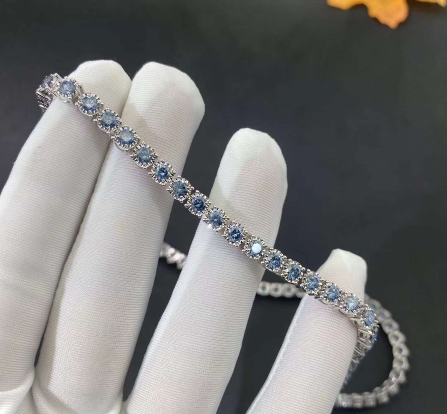 Cartier Essential Lines Bracelet 18K White Gold Sapphires N6712417